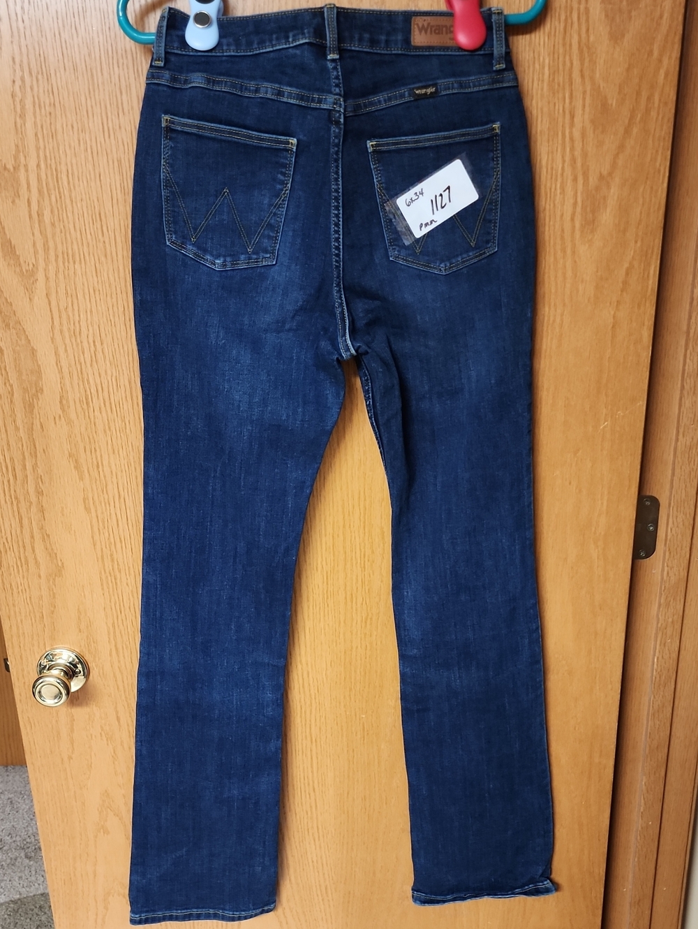 Wrangler Women's Indigo bootcut Jeans 6x34 number 1127